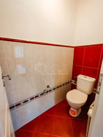 Prodej vícegeneračního domu, Srubec, 334 m2