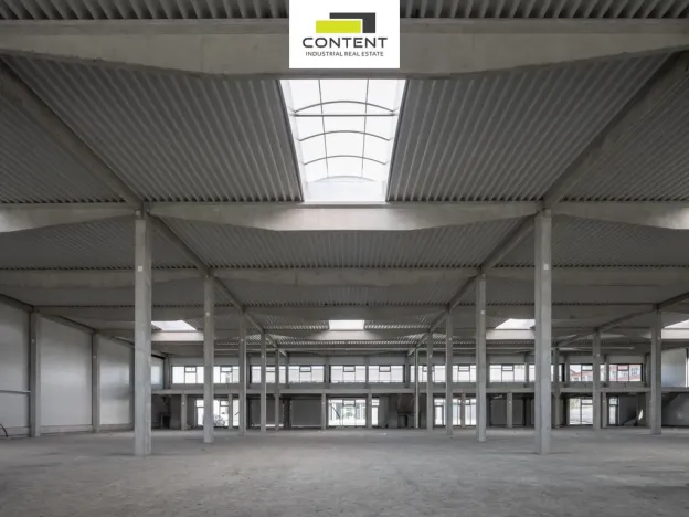 Pronájem skladu, Brno - Líšeň, Trnkova, 2514 m2