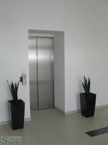 Pronájem kanceláře, Praha - Stodůlky, Prusíkova, 24 m2