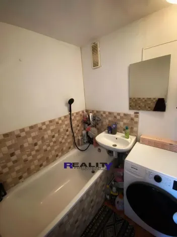 Pronájem bytu 3+1, Žatec, Bratří Čapků, 70 m2