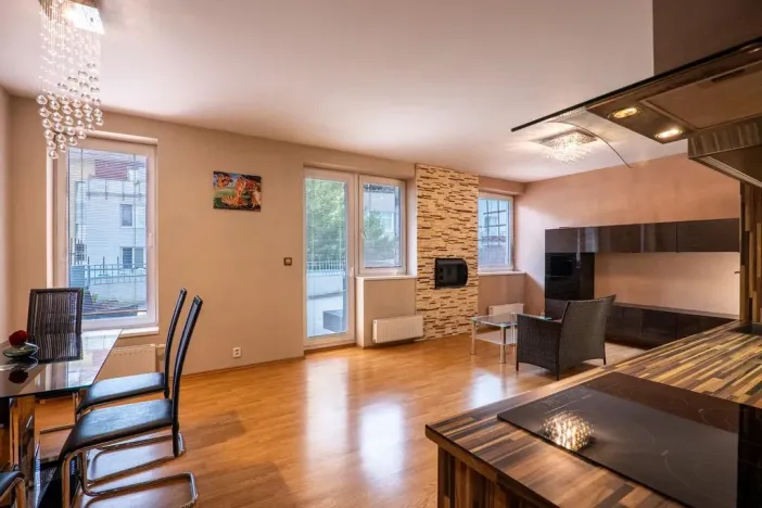 Prodej bytu 2+kk, Praha - Kyje, Pelušková, 44 m2