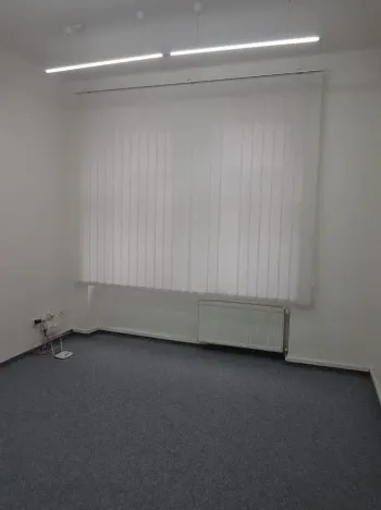 Pronájem kanceláře, Praha - Žižkov, Domažlická, 21 m2