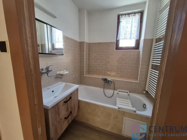 Pronájem bytu 4+1, Jablonec nad Nisou, 5. května, 143 m2