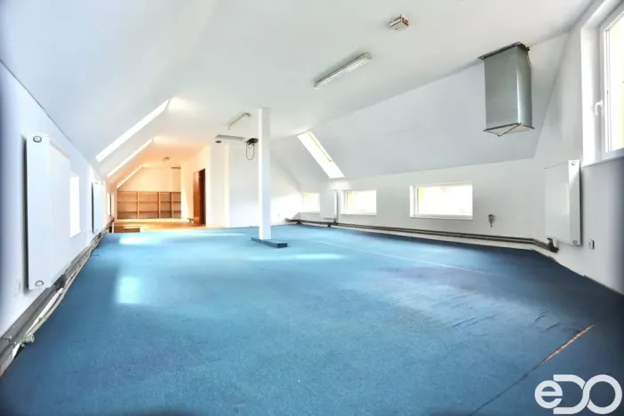 Pronájem kanceláře, Vyžlovka, Pražská, 300 m2