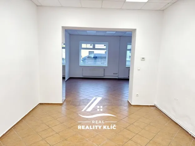Pronájem obchodního prostoru, Hlučín, Ostravská, 53 m2