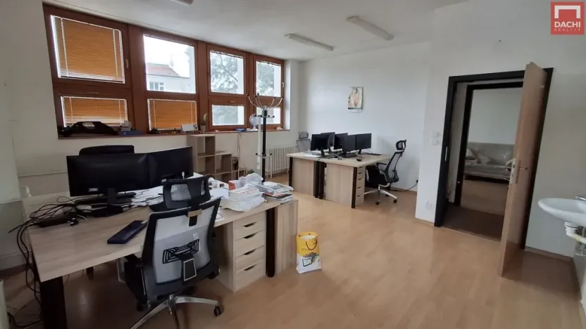 Pronájem kanceláře, Olomouc, Wellnerova, 118 m2