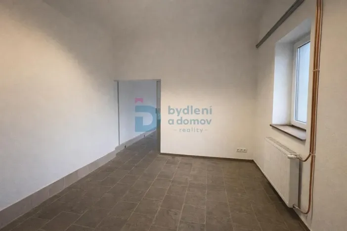 Prodej výrobních prostor, Prostějov, Husovo nám., 333 m2