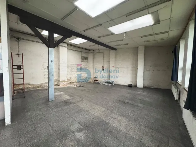 Prodej výrobních prostor, Prostějov, Husovo nám., 333 m2