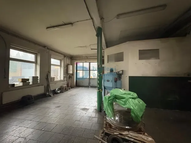 Prodej výrobních prostor, Prostějov, Husovo nám., 333 m2