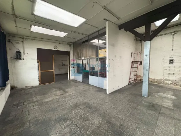 Prodej výrobních prostor, Prostějov, Husovo nám., 333 m2