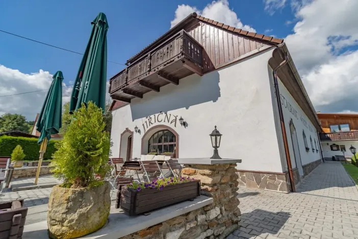 Prodej bytu 2+kk, Petrovice u Sušice - Jiřičná, 47 m2