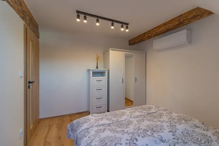 Prodej bytu 2+kk, Petrovice u Sušice - Jiřičná, 47 m2