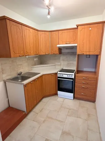 Pronájem bytu 2+kk, Praha - Stodůlky, Zvoncovitá, 43 m2