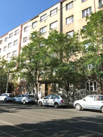 Pronájem bytu 2+kk, Praha - Holešovice, Komunardů, 50 m2