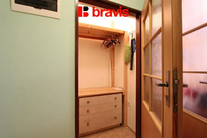 Pronájem bytu 1+kk, Neslovice, Školní, 31 m2