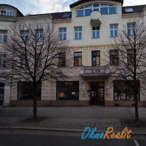 Pronájem obchodního prostoru, Přerov - Přerov I-Město, Žerotínovo nám., 108 m2