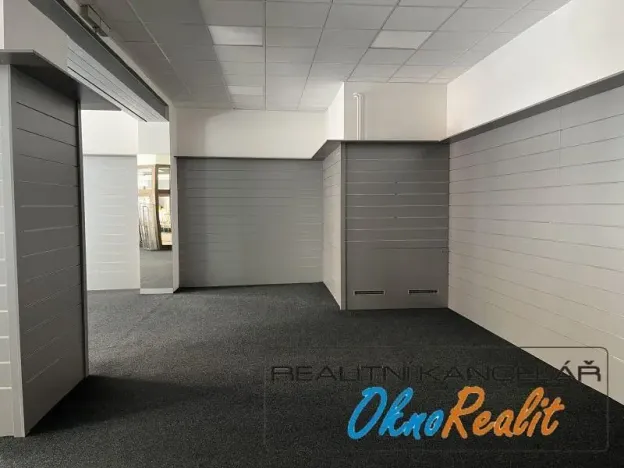 Pronájem obchodního prostoru, Přerov - Přerov I-Město, Žerotínovo nám., 108 m2