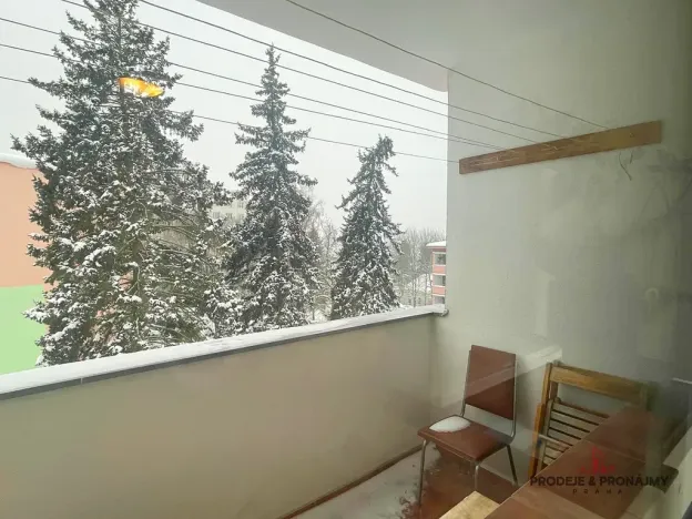 Prodej bytu 2+1, Karlovy Vary, Gagarinova, 64 m2