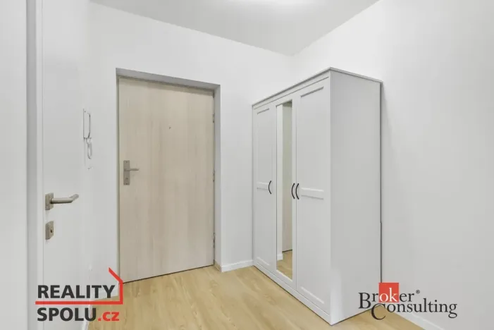 Pronájem bytu 2+kk, Liberec - Liberec VIII-Dolní Hanychov, Tálínská, 51 m2