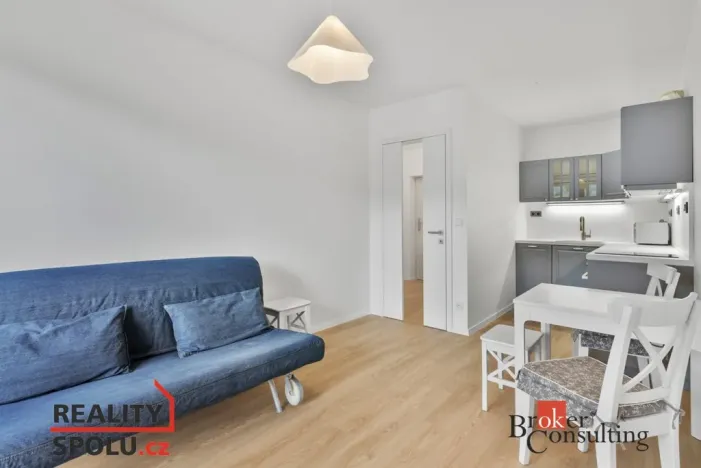 Pronájem bytu 2+kk, Liberec - Liberec VIII-Dolní Hanychov, Tálínská, 51 m2