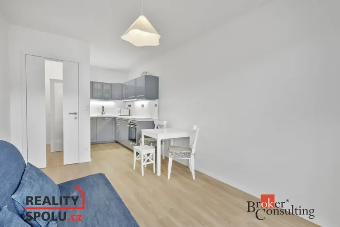 Pronájem bytu 2+kk, Liberec - Liberec VIII-Dolní Hanychov, Tálínská, 51 m2