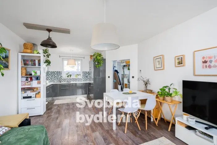 Pronájem bytu 2+kk, Nová Ves, Nad Obcí, 50 m2