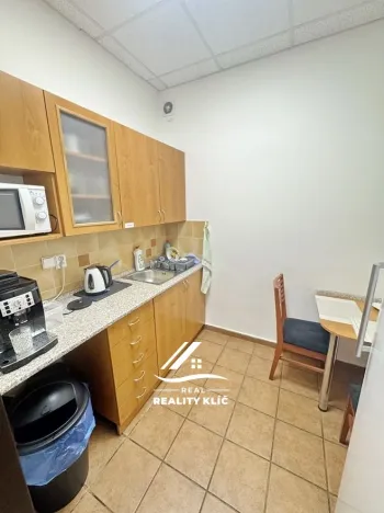 Pronájem kanceláře, Hlučín, Ostravská, 22 m2