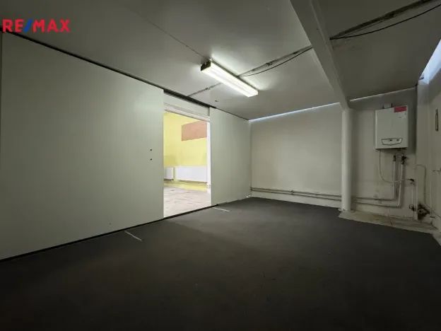 Pronájem obchodního prostoru, Velká Bystřice, ČSA, 354 m2