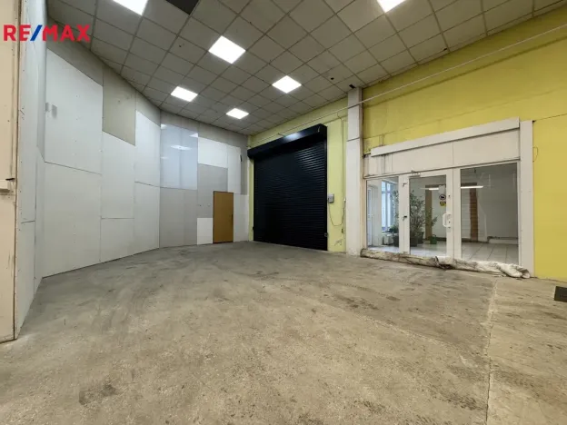 Pronájem obchodního prostoru, Velká Bystřice, ČSA, 354 m2