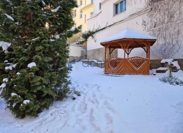 Pronájem bytu 2+1, Praha, Podolská, 58 m2