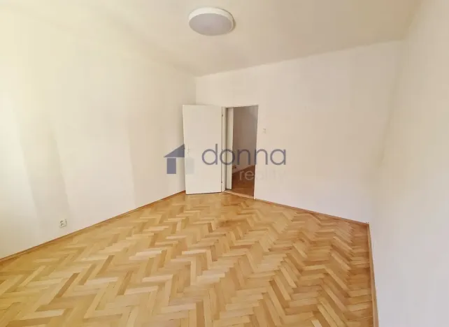 Pronájem bytu 2+1, Praha, Podolská, 58 m2