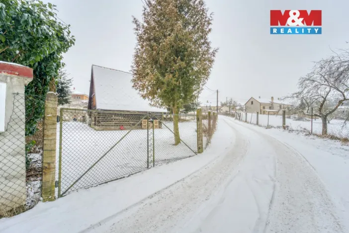 Prodej chaty, Chrást, 17 m2