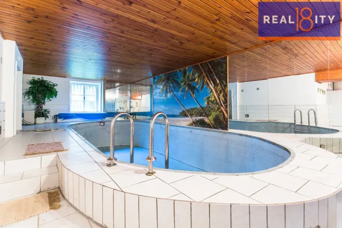 Prodej vily, Praha, Na pískách, 528 m2