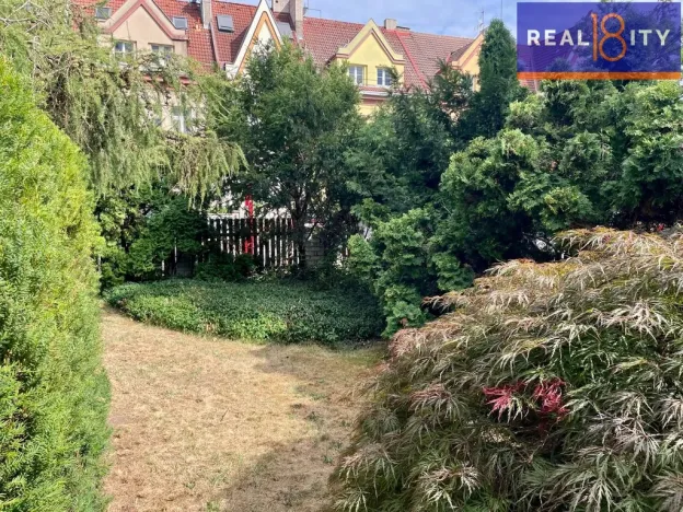 Prodej vily, Praha, Na pískách, 528 m2