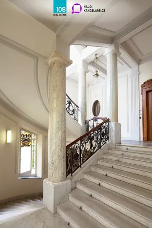 Pronájem kanceláře, Praha - Nové Město, Spálená, 977 m2