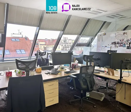 Pronájem kanceláře, Praha - Nové Město, Spálená, 977 m2