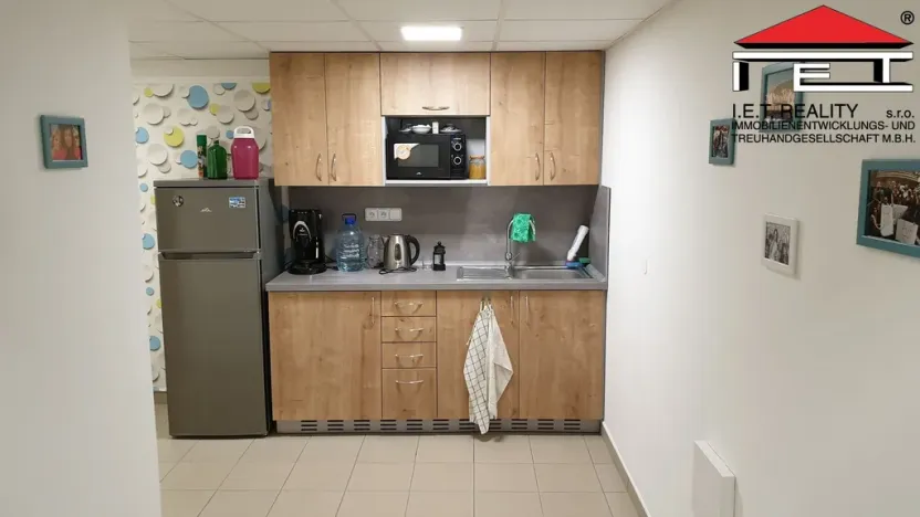 Pronájem obchodního prostoru, Frýdek-Místek - Frýdek, Potoční, 121 m2