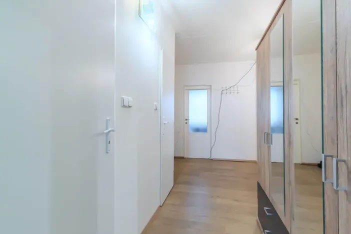 Prodej bytu 3+1, Kladno - Kročehlavy, Litevská, 76 m2