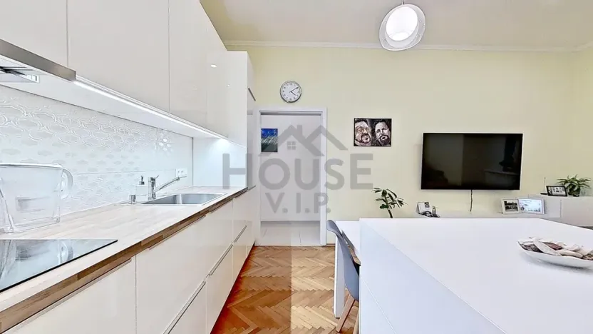 Prodej bytu 3+kk, Praha - Smíchov, Svornosti, 75 m2