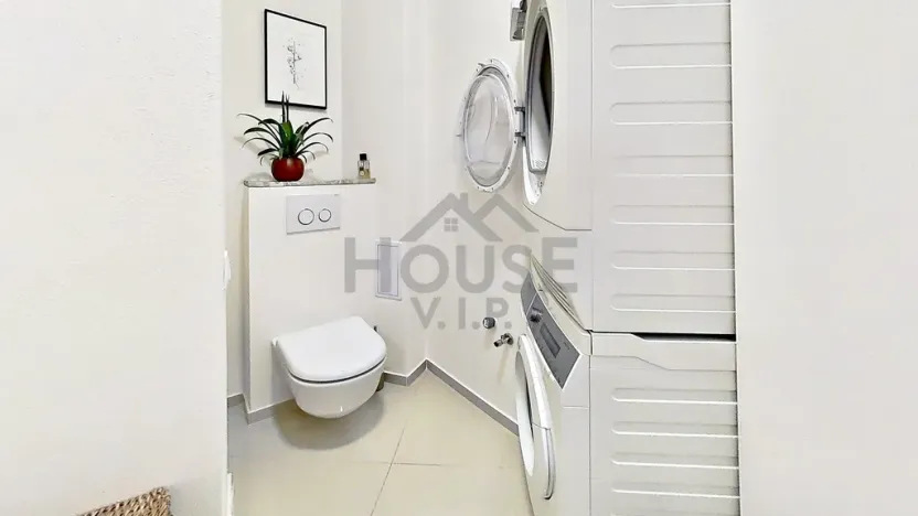 Prodej bytu 3+kk, Praha - Smíchov, Svornosti, 75 m2