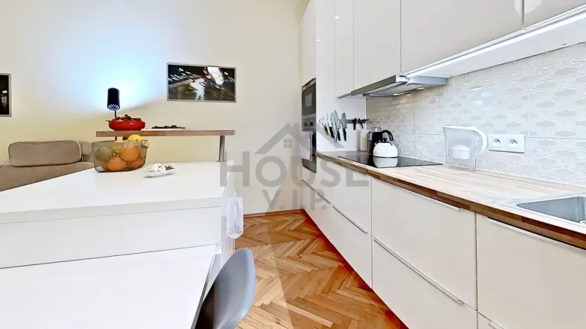 Prodej bytu 3+kk, Praha - Smíchov, Svornosti, 75 m2