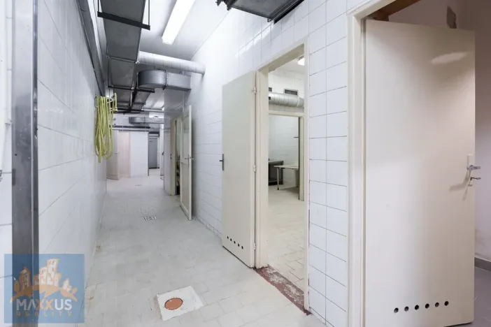 Pronájem obchodního prostoru, Praha - Strašnice, Počernická, 140 m2