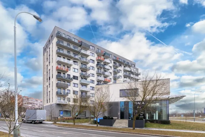 Pronájem bytu 1+kk, Praha - Stodůlky, Holýšovská, 12052 m2