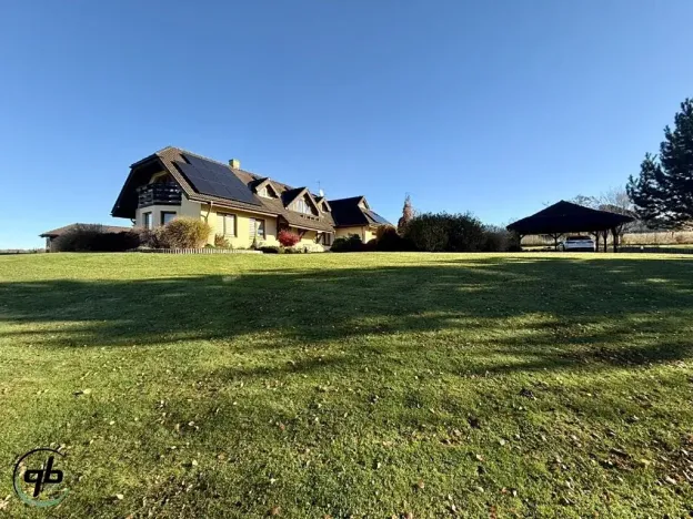 Prodej rodinného domu, Pržno, 384 m2