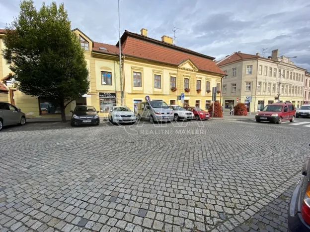 Pronájem obchodního prostoru, Nový Jičín, Gen. Hlaďo, 49 m2