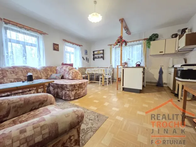 Prodej rodinného domu, Jičín - Robousy, 88 m2