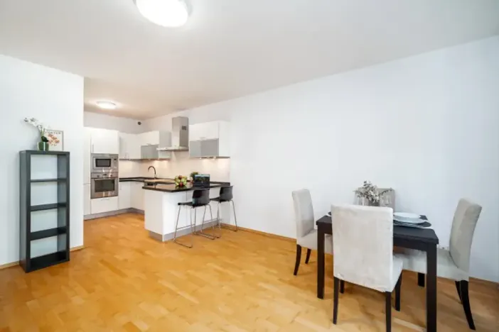 Pronájem bytu 3+kk, Praha - Vinohrady, U Zvonařky, 90 m2