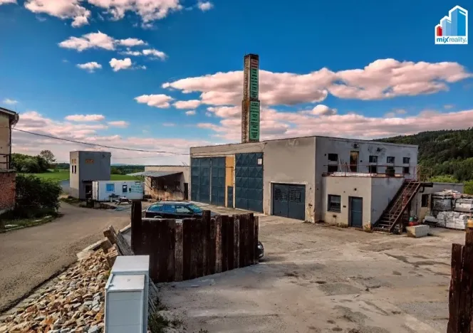 Pronájem skladu, Radnice, Nádražní, 63 m2