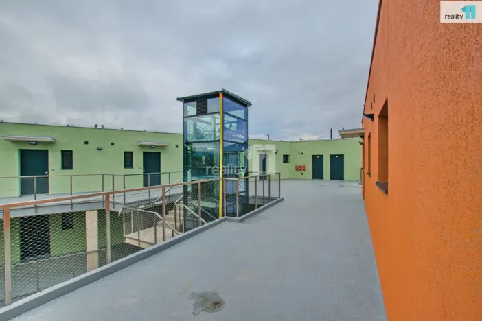 Pronájem bytu 1+kk, Liberec - Liberec XI-Růžodol I, Londýnská, 38 m2