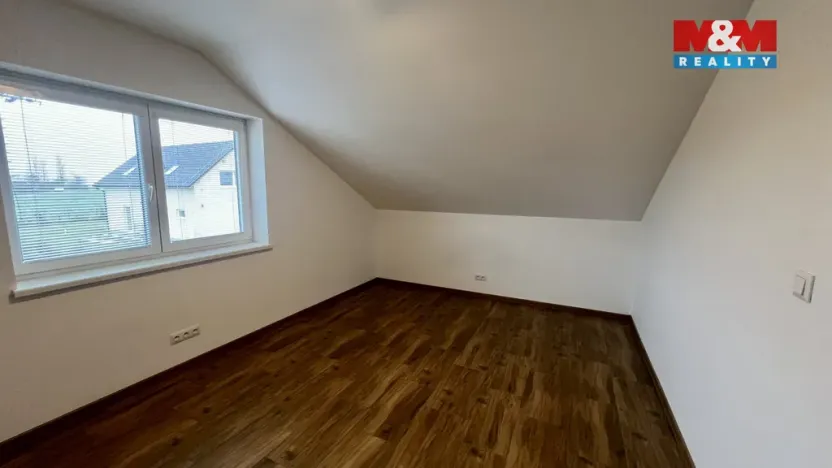 Pronájem rodinného domu, Měník, 150 m2